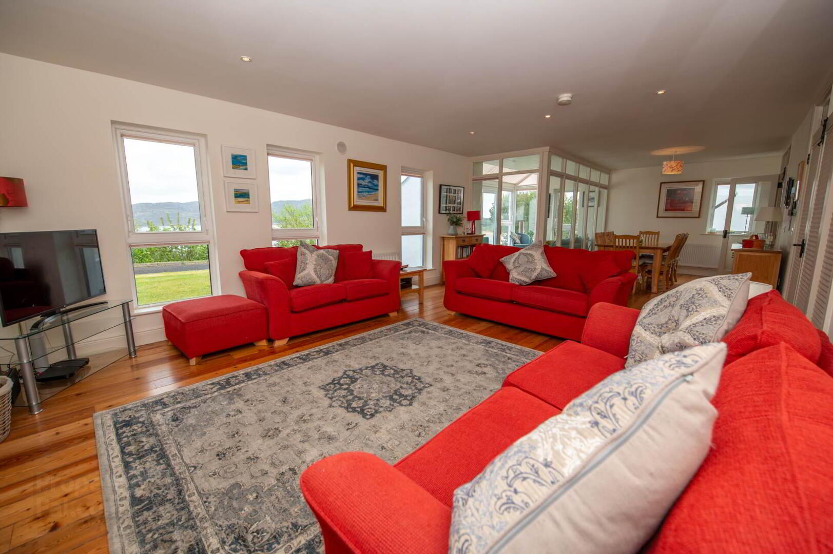 6 Harbour Heights 8 of 41