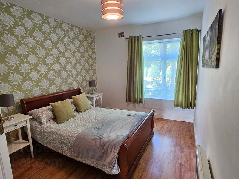 Apt. 1 Annalee, Russell Quay 12 of 19