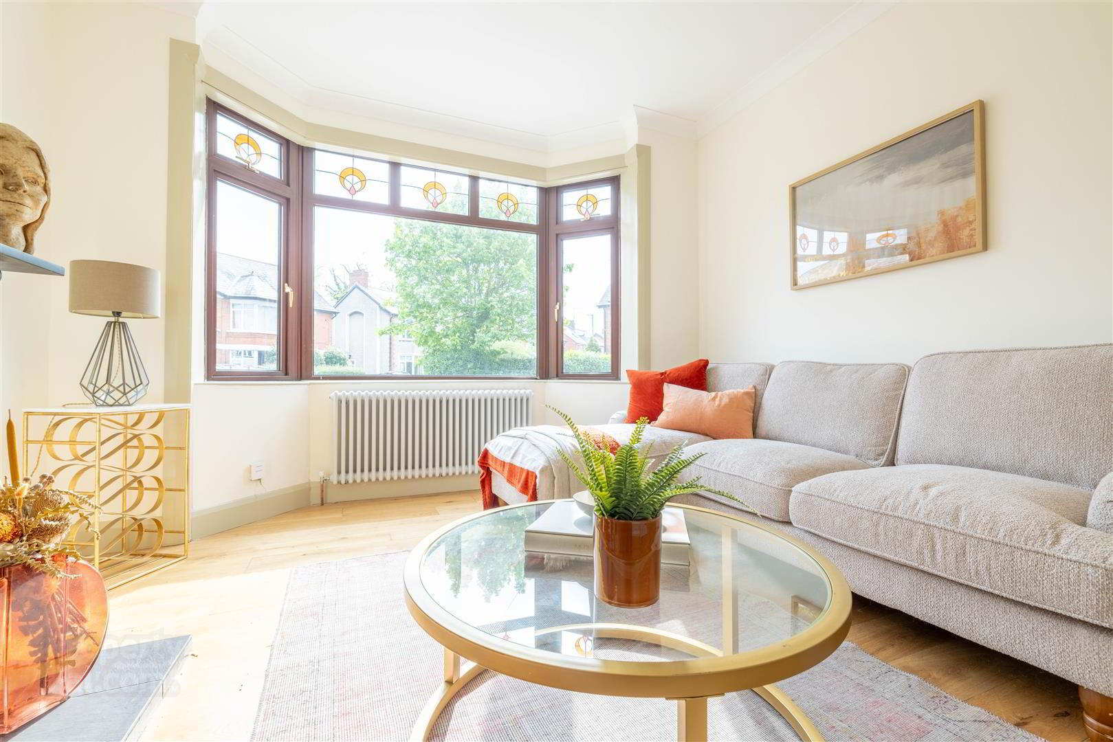 8 Ravensdene Crescent 5 of 28