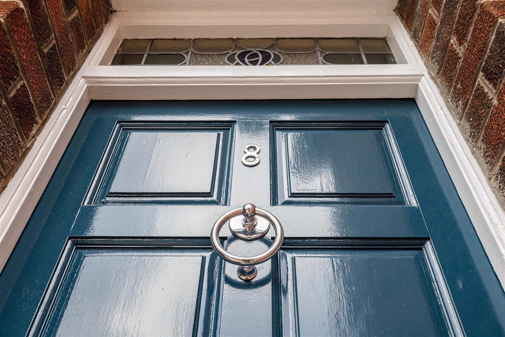 8 Ravensdene Crescent 2 of 28