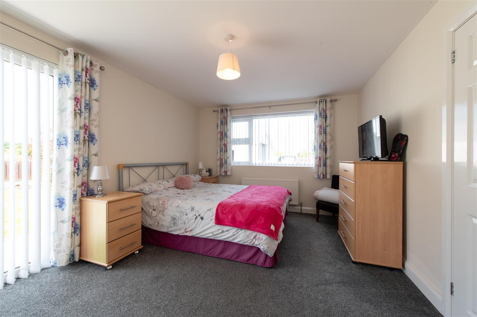 36 Lisburn Road 30 of 49