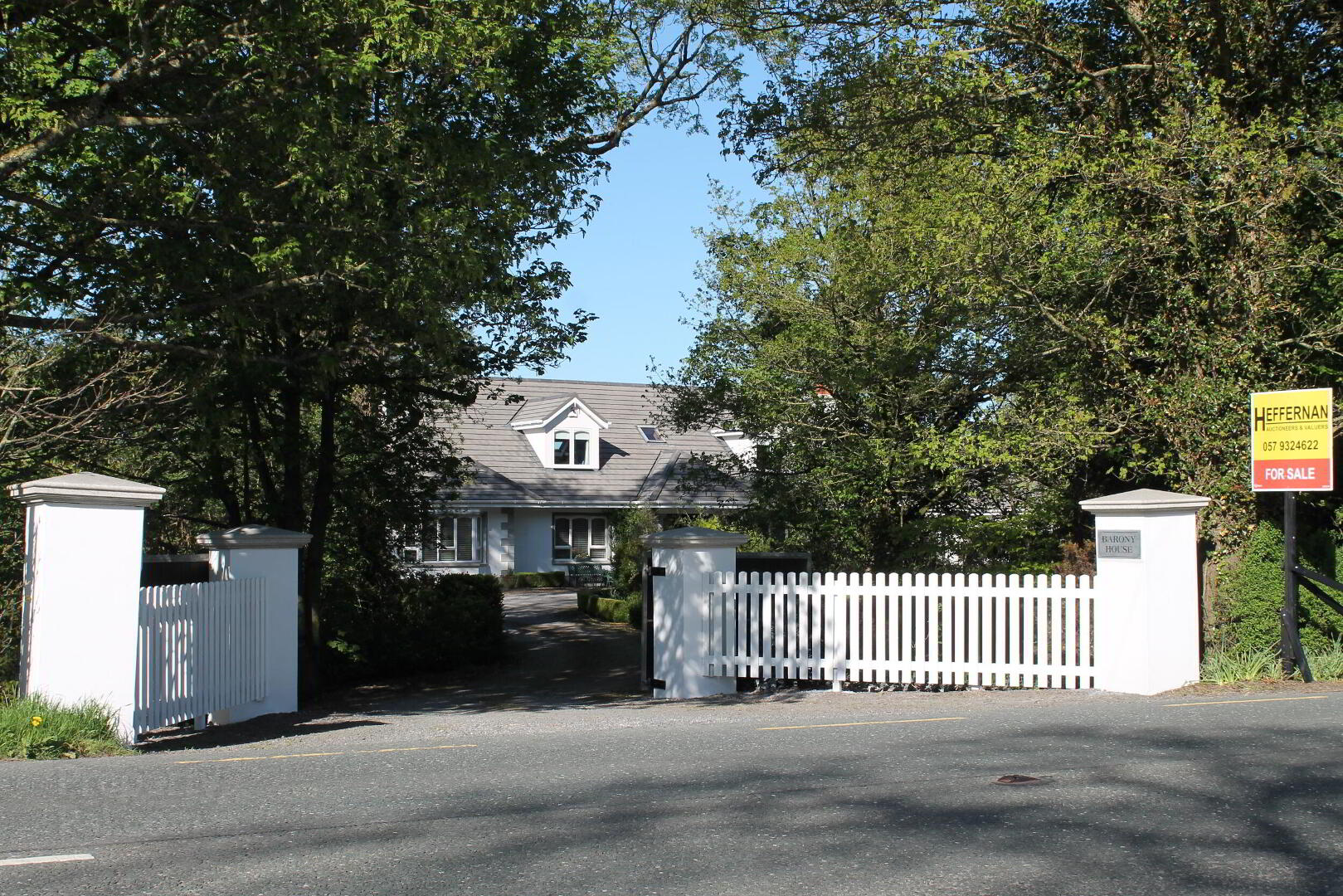property description image