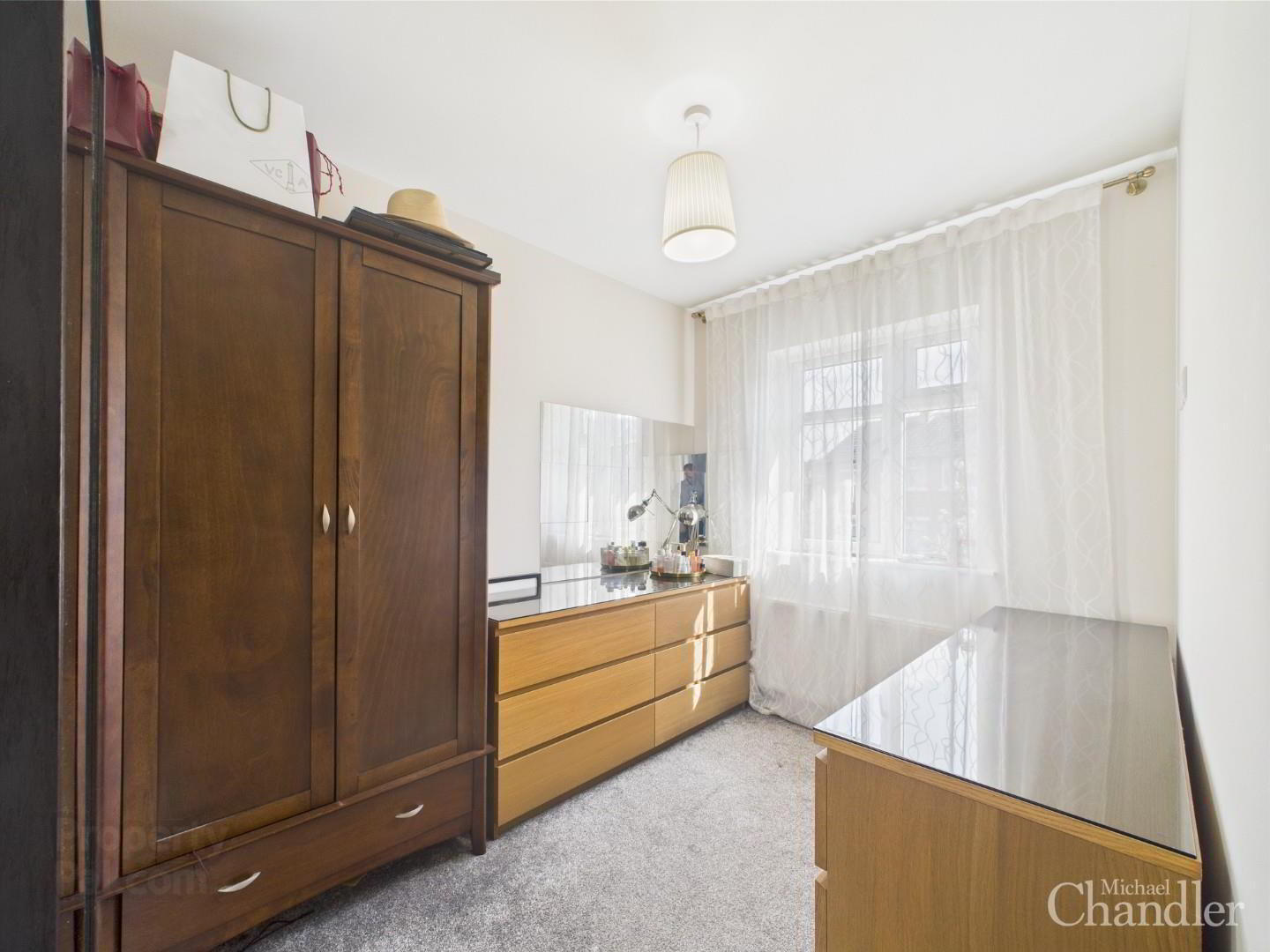 4a Woodbreda Crescent 13 of 17