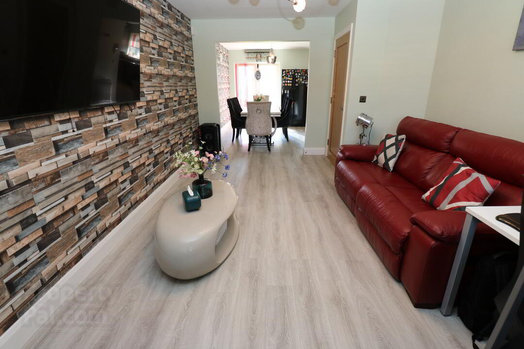 22 Dun Eimear Green 6 of 28