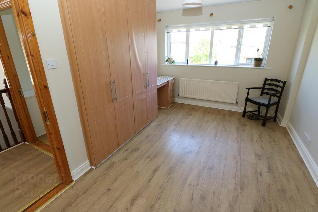 22 Park Way 14 of 30
