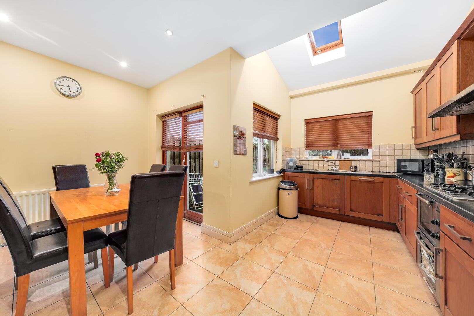 36 Latchford Green 7 of 26
