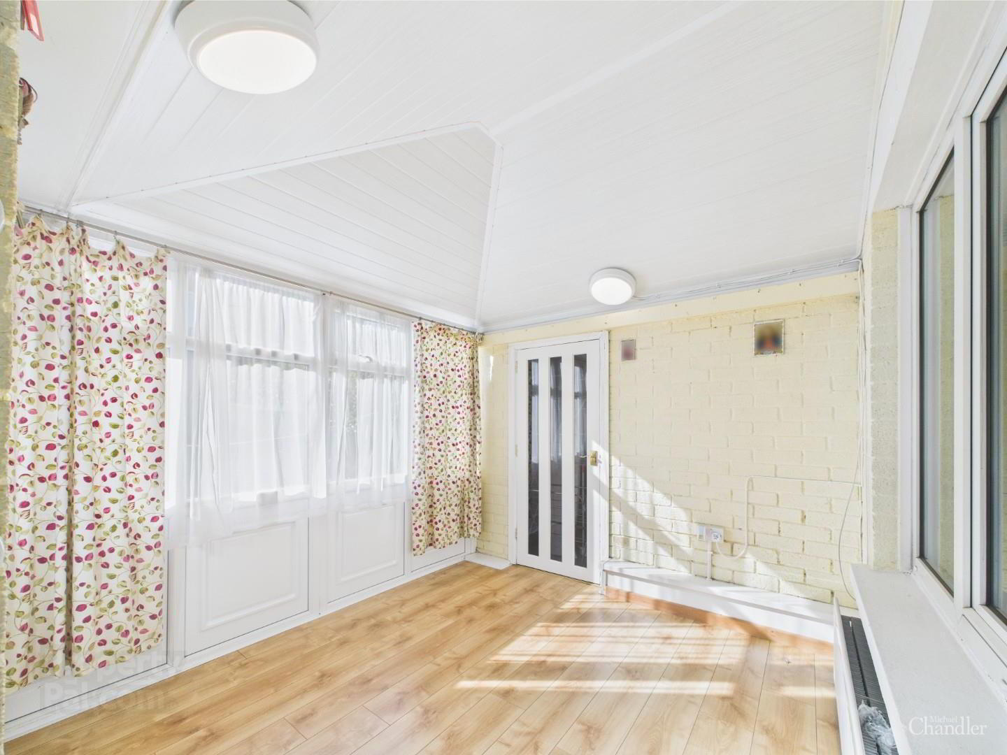17 Glenholm Park 6 of 17