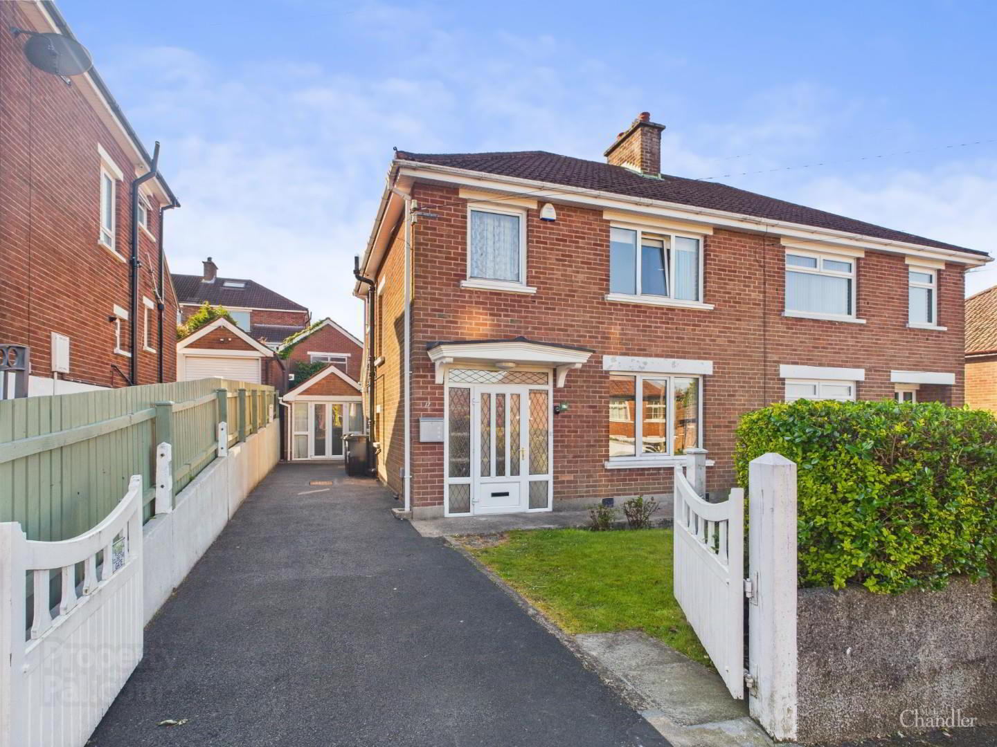 property description image