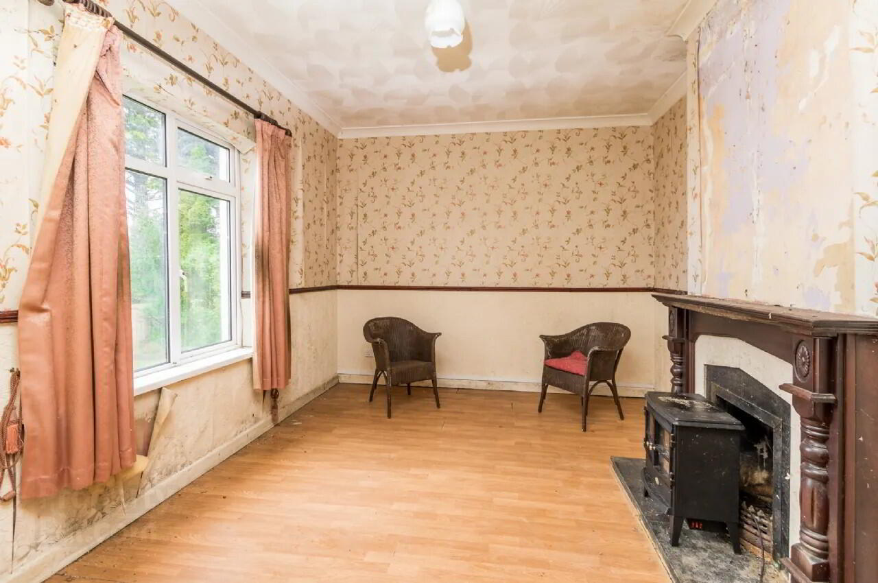 property description image