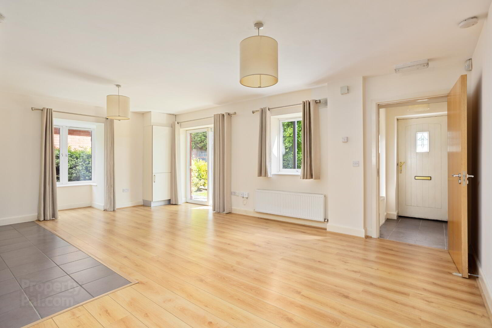 37 Fforster Square 5 of 21