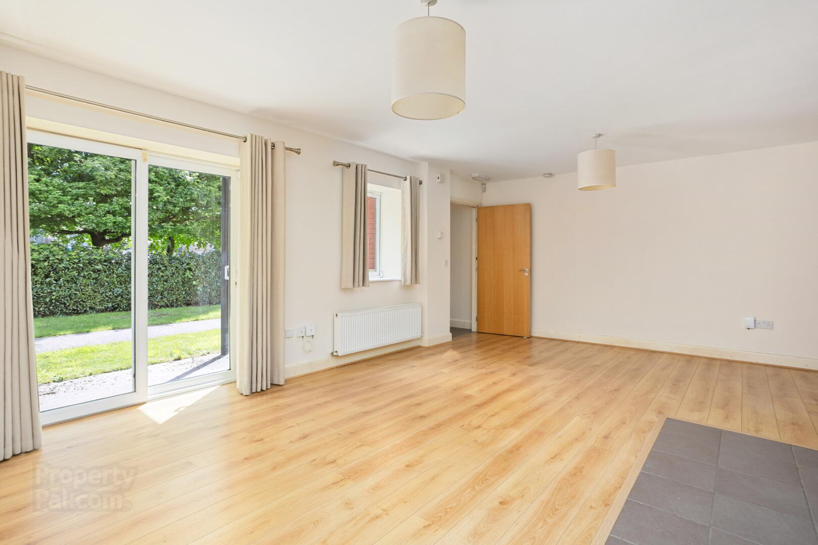 37 Fforster Square 8 of 21