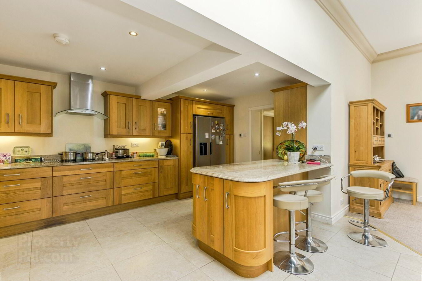 property description image