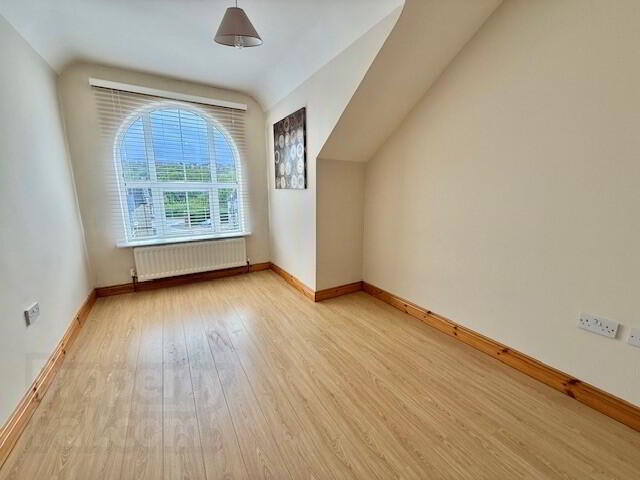 4 The Manse 19 of 25