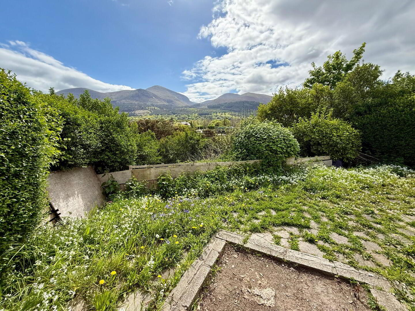 'Lakeside', 2 Shimna Parade 28 of 28