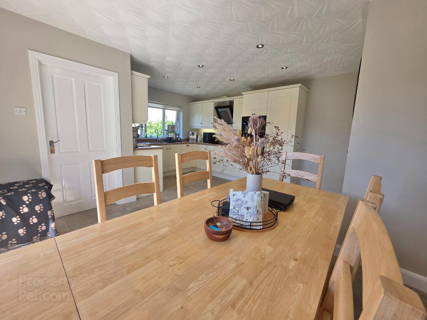 10 Castlehill Crescent 8 of 22
