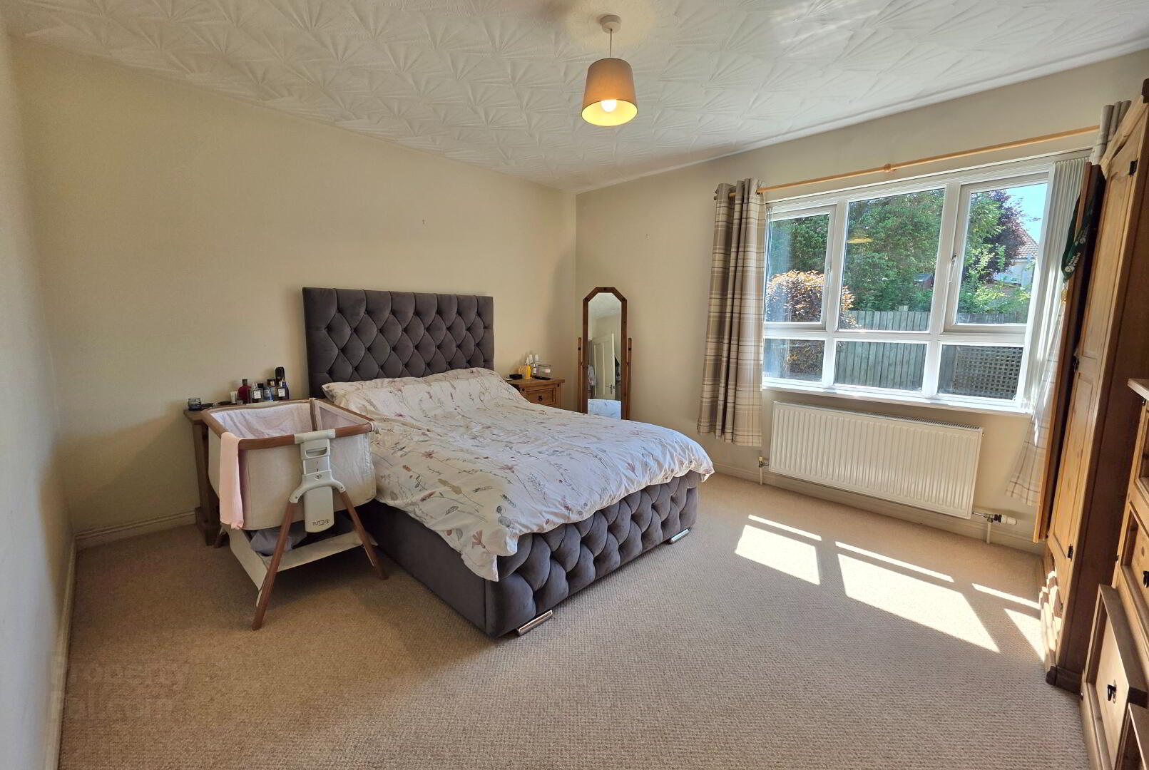 10 Castlehill Crescent 14 of 22