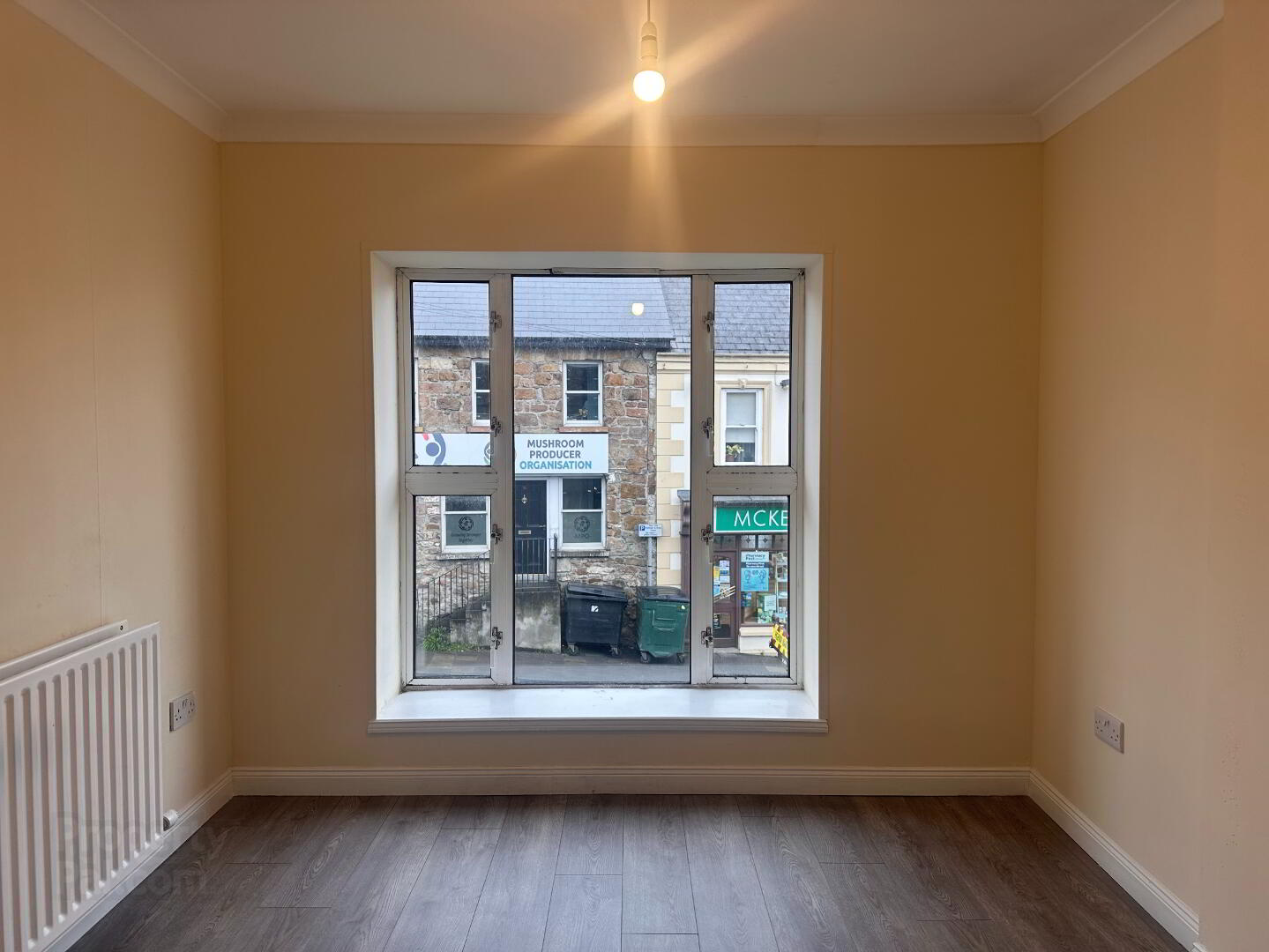 property description image