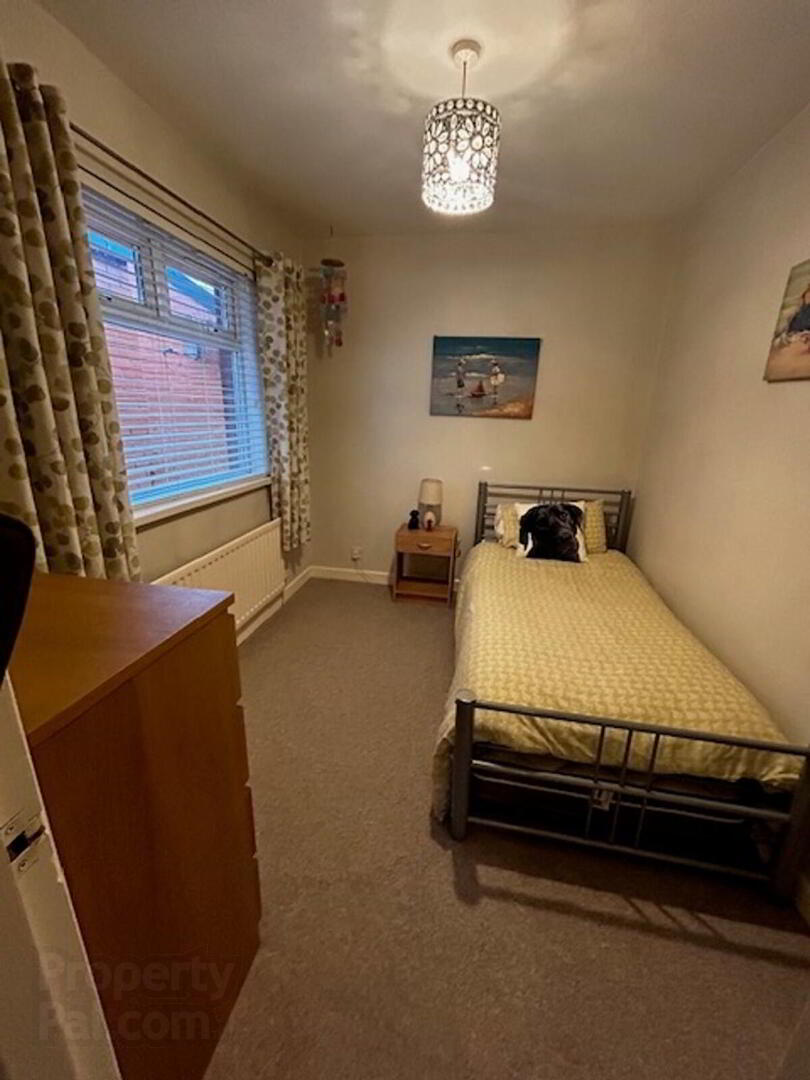 28 Parkgate Gardens , Sydenham , BELFAST, Select, A State 5 of 7