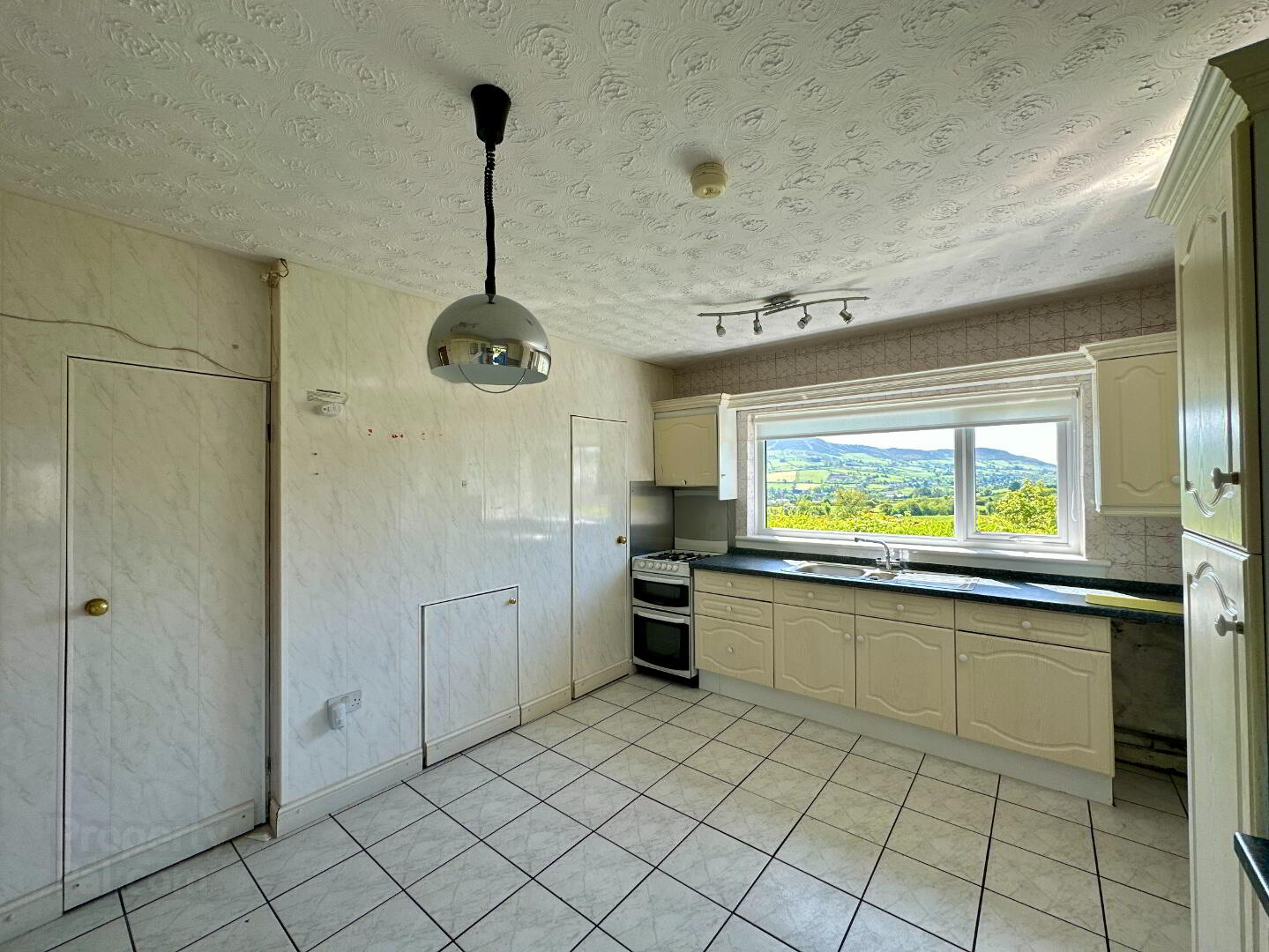 15 Carrickcroppan Road 11 of 30