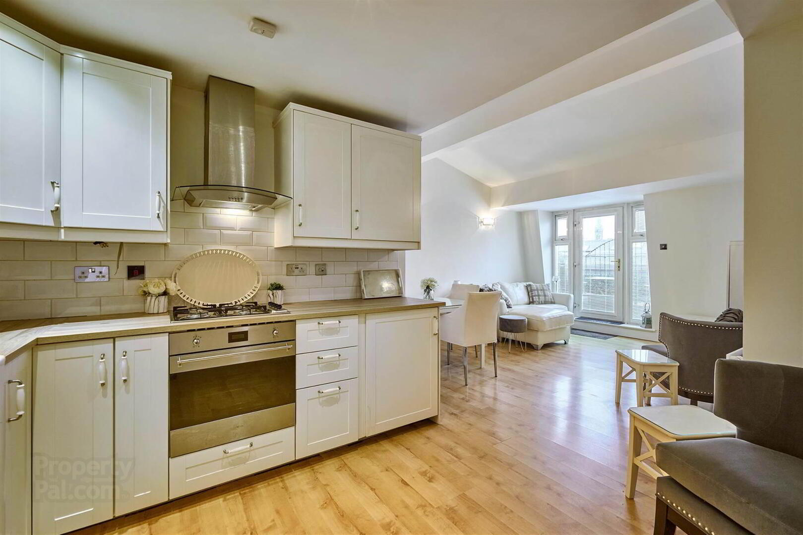 10 Sullivan Court 7 of 19