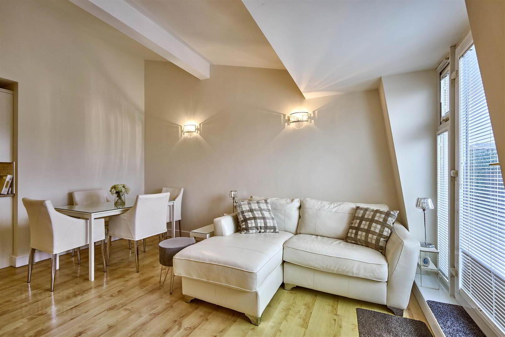 10 Sullivan Court 3 of 19