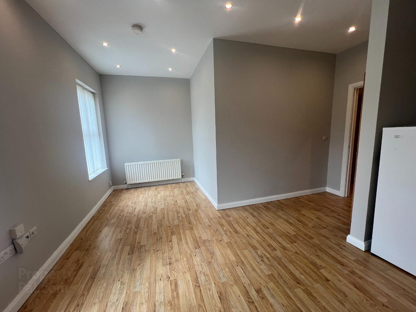 property description image