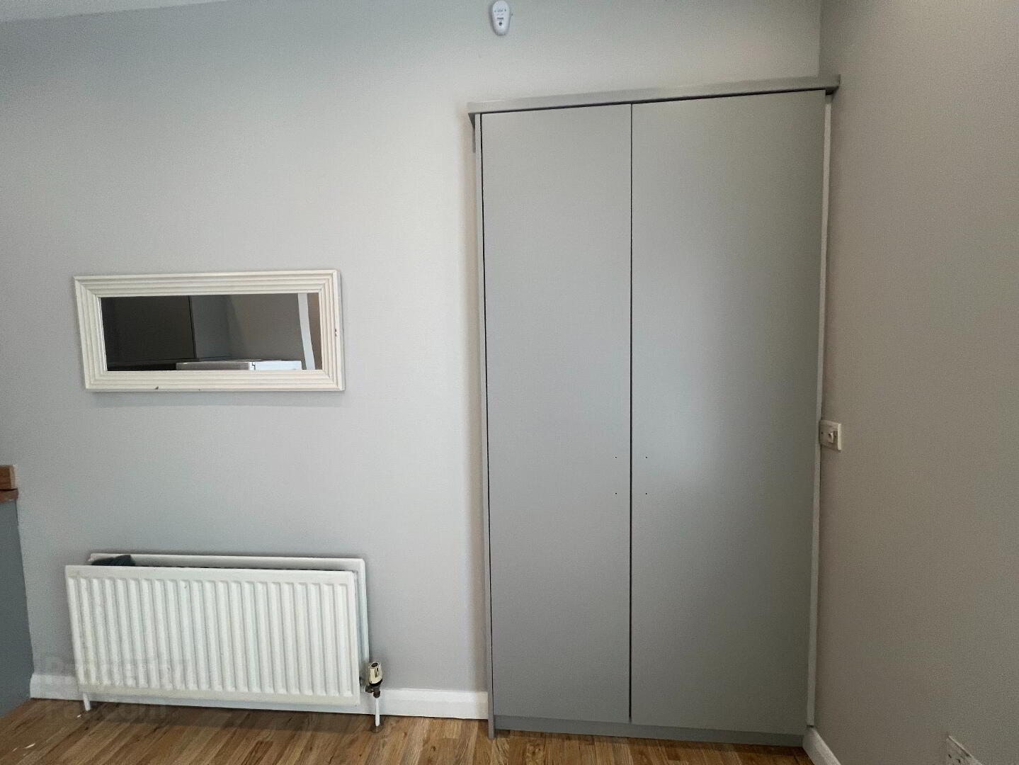 Unit 2, 36 Cliftonville Avenue 4 of 12