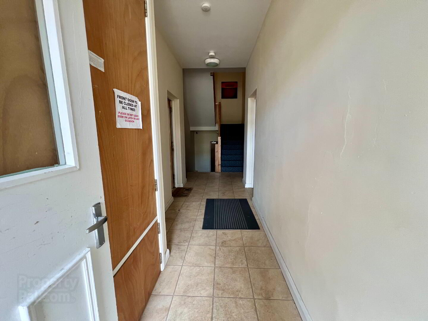 Unit 2, 36 Cliftonville Avenue 9 of 12