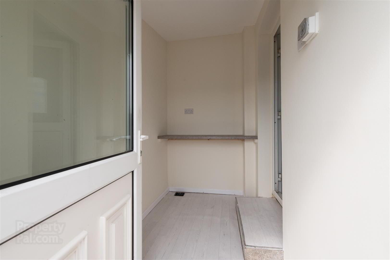 17 Edward Street 11 of 18