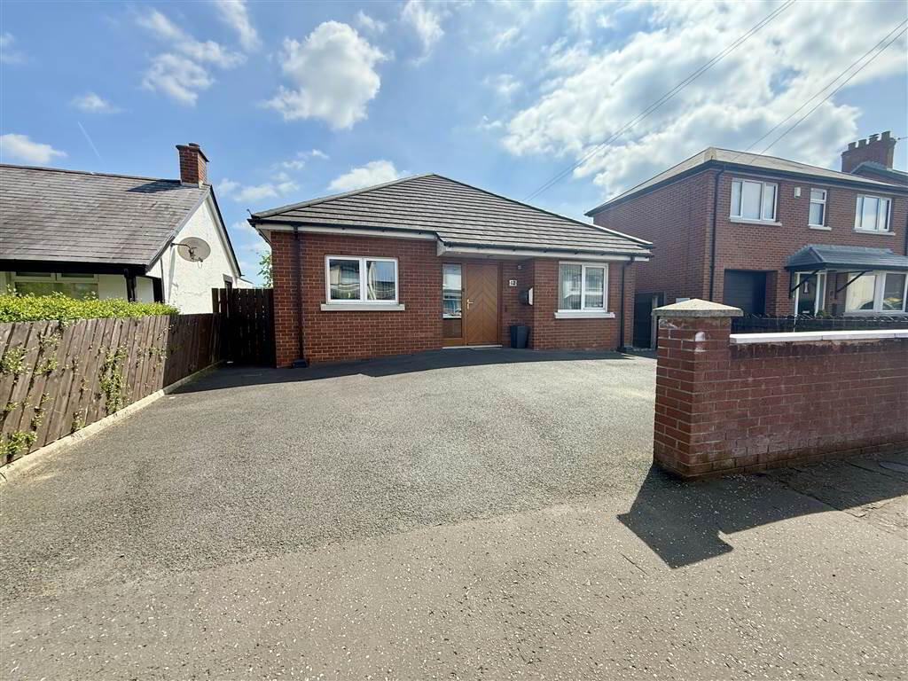 12 Orangefield Crescent 1 of 12