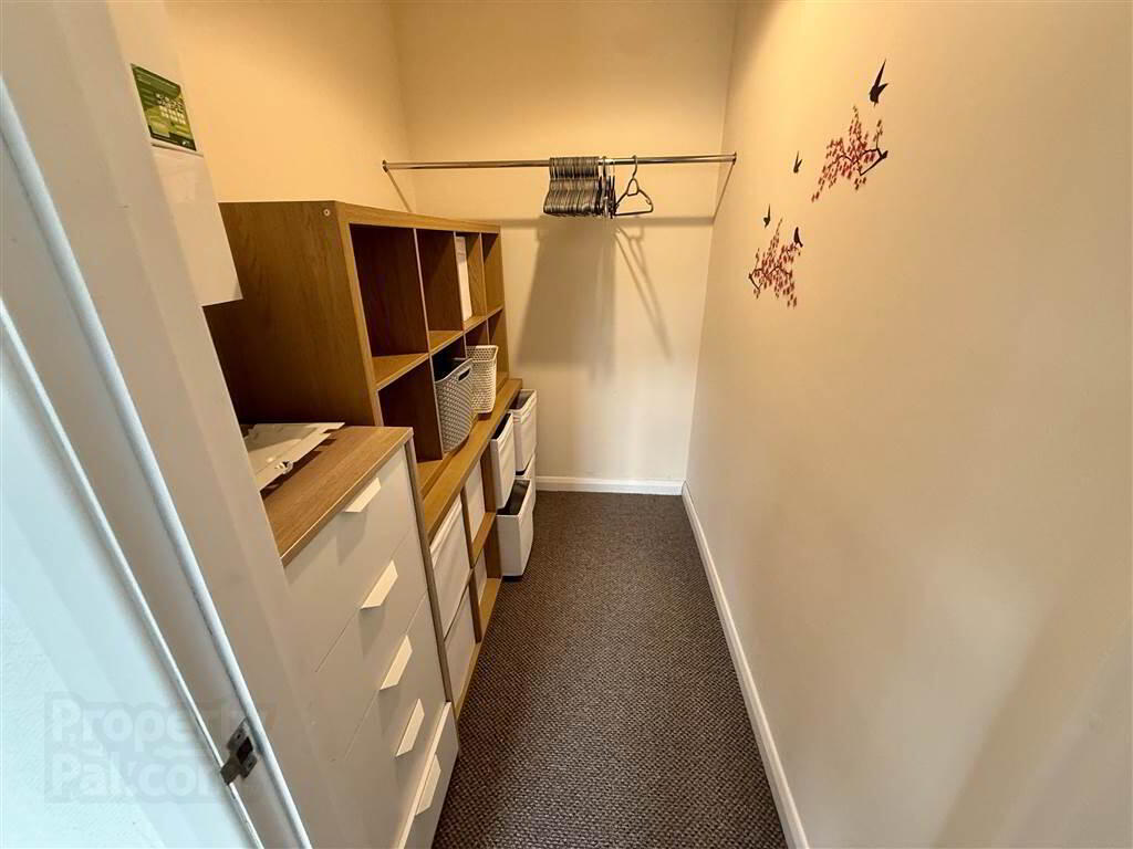 12 Orangefield Crescent 8 of 12