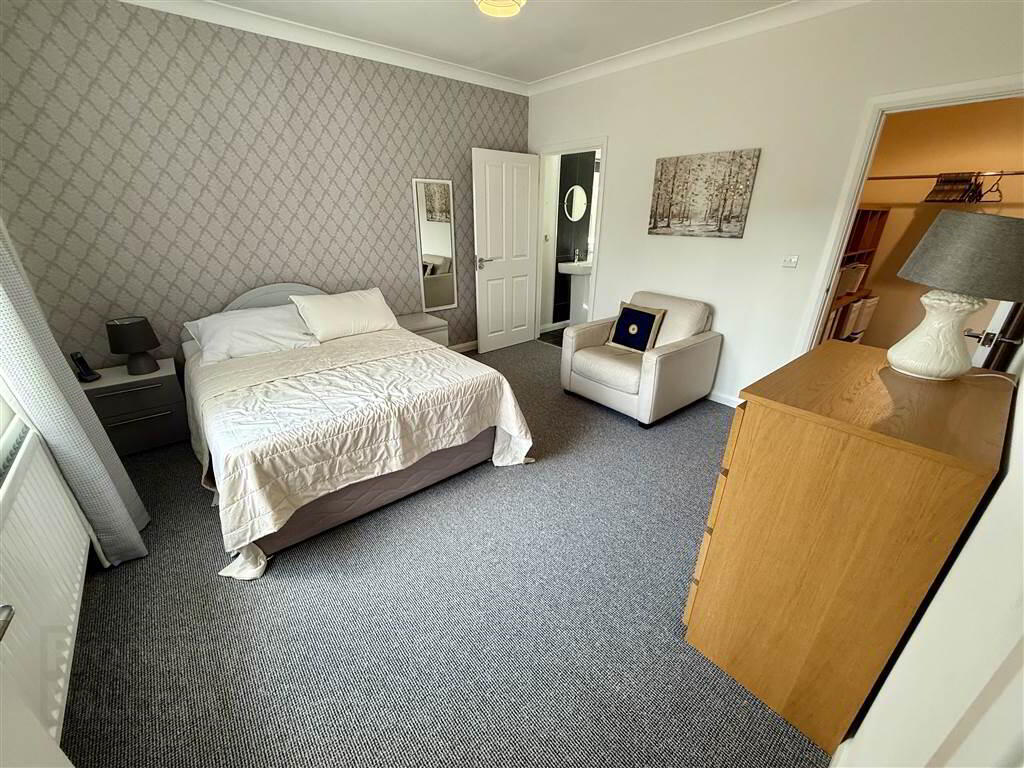12 Orangefield Crescent 8 of 14
