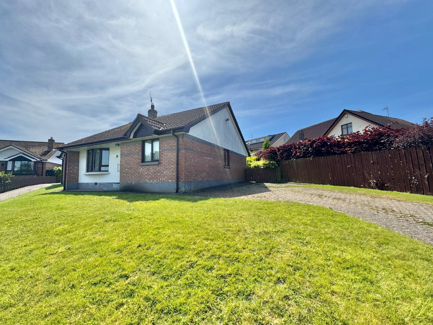 property description image