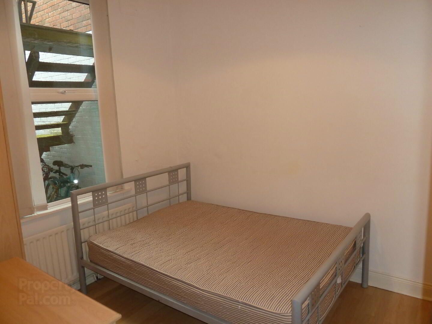 Unit 1, 27 Cameron St 10 of 14