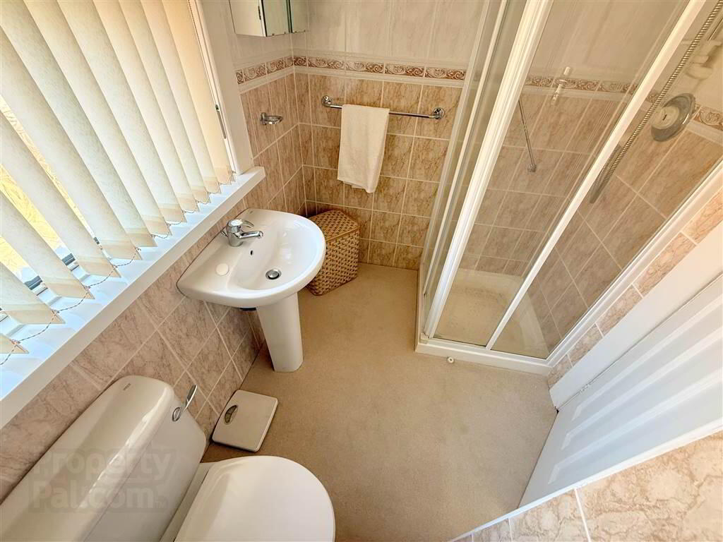 78 Orangefield Crescent 9 of 12