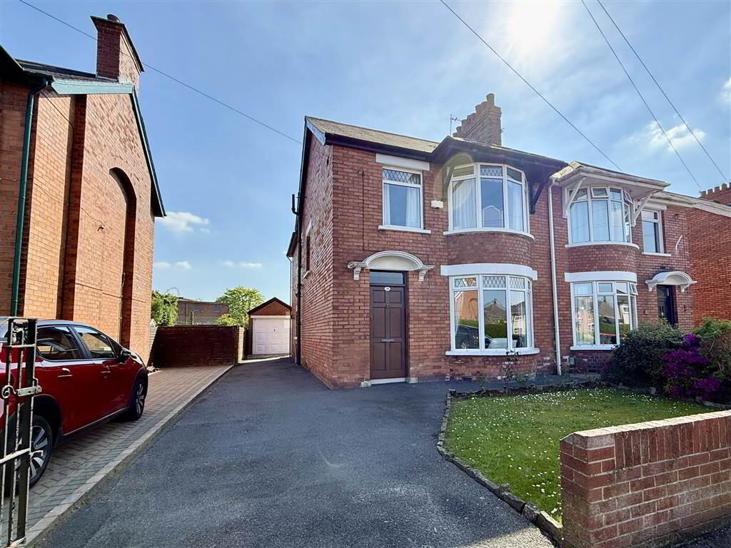 78 Orangefield Crescent 1 of 12