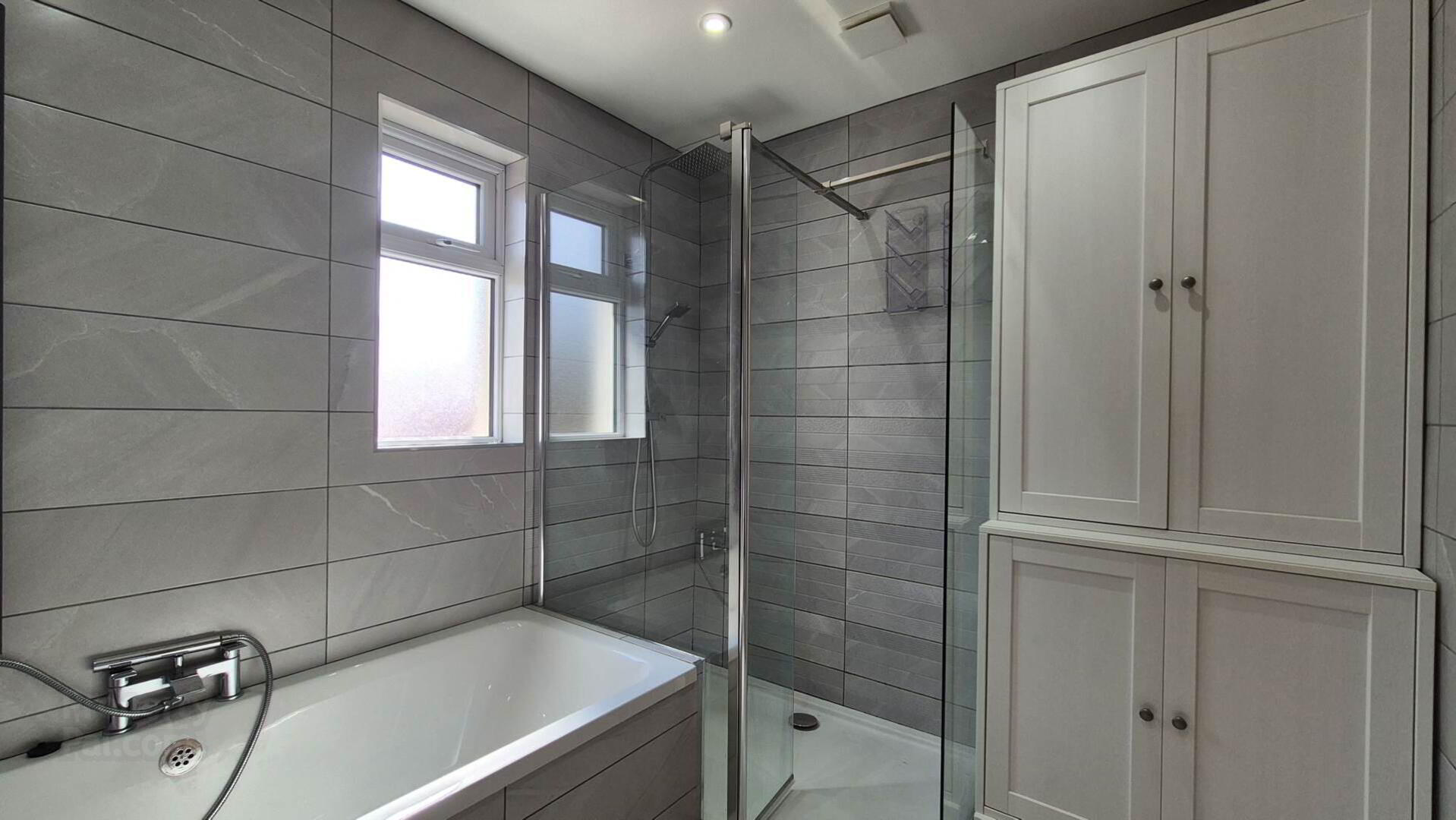 39 Tara Court 24 of 34