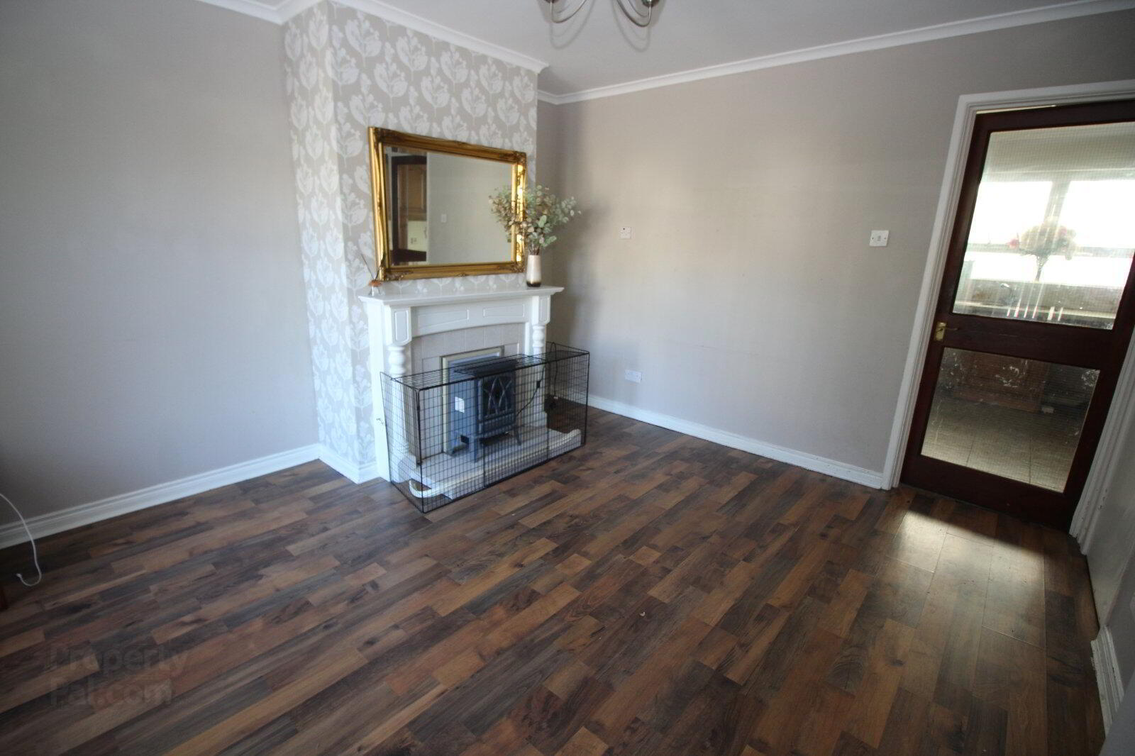 property description image