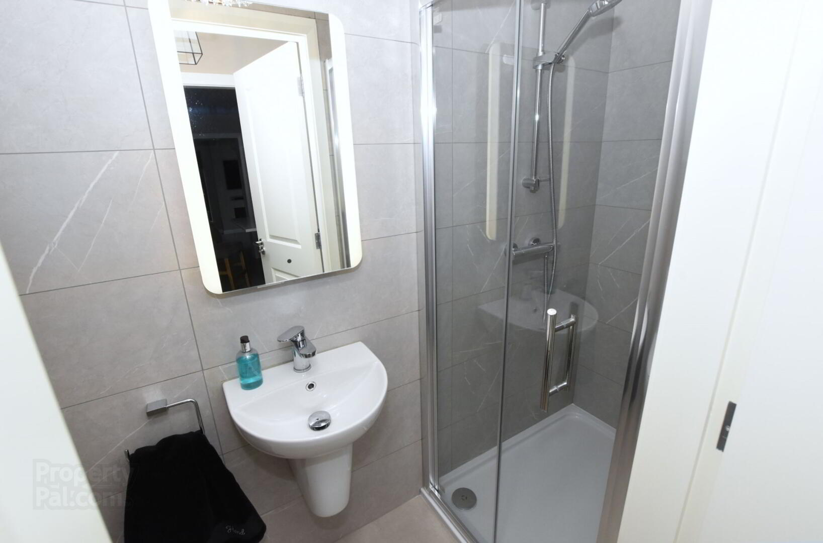 34 Castlerainey Road 10 of 56