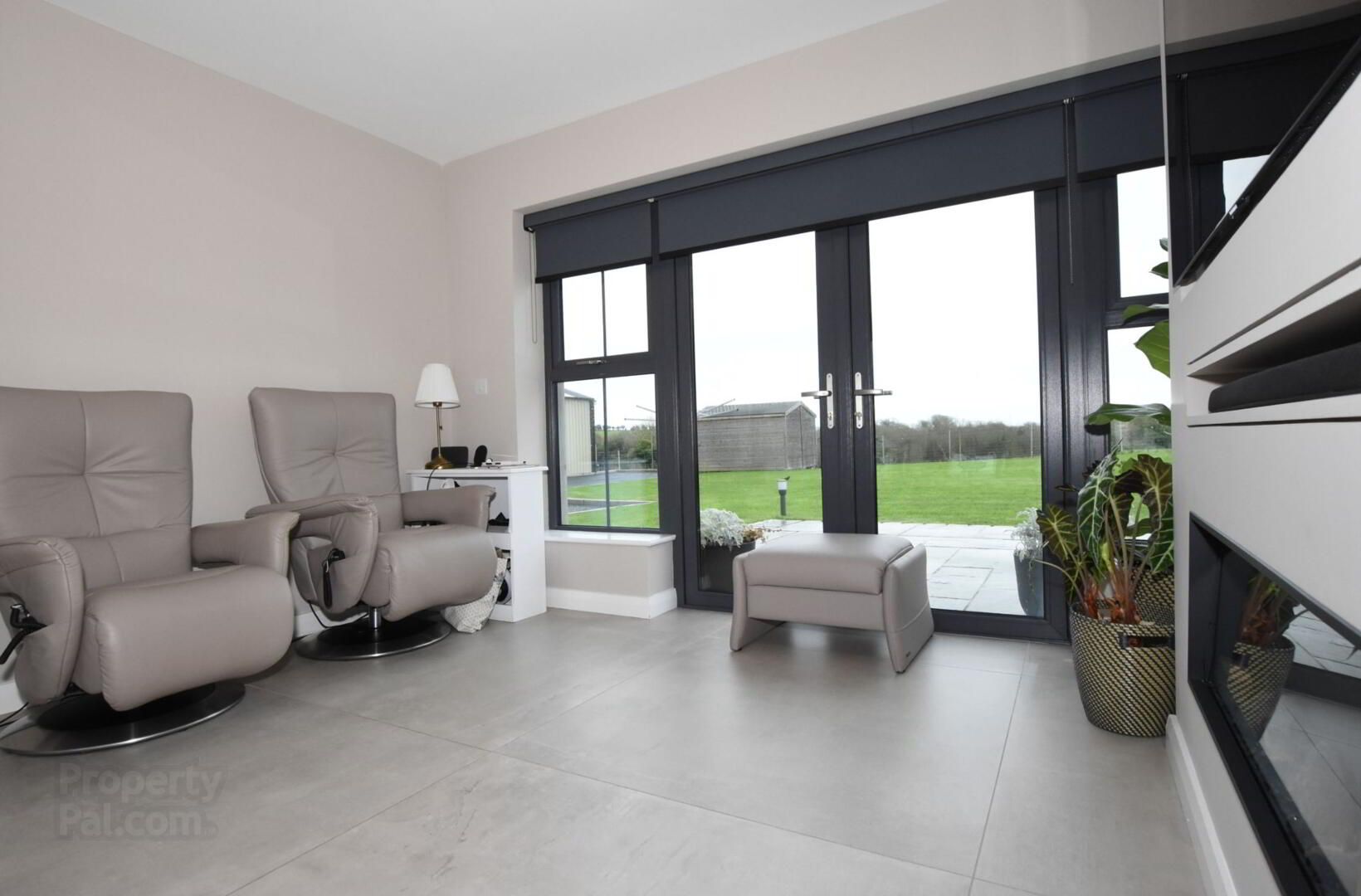 34 Castlerainey Road 16 of 56