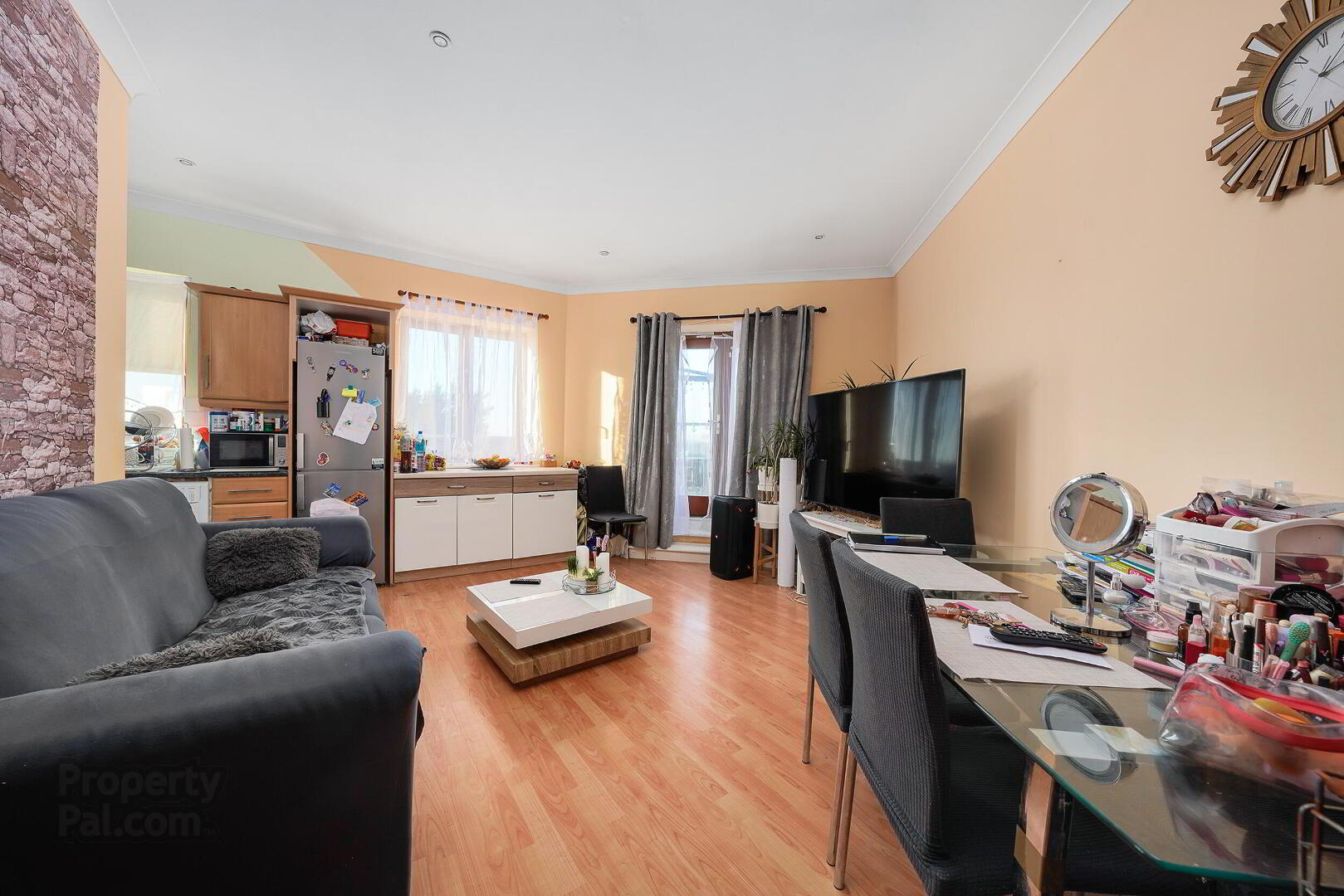 35 Elmfield Court 3 of 21