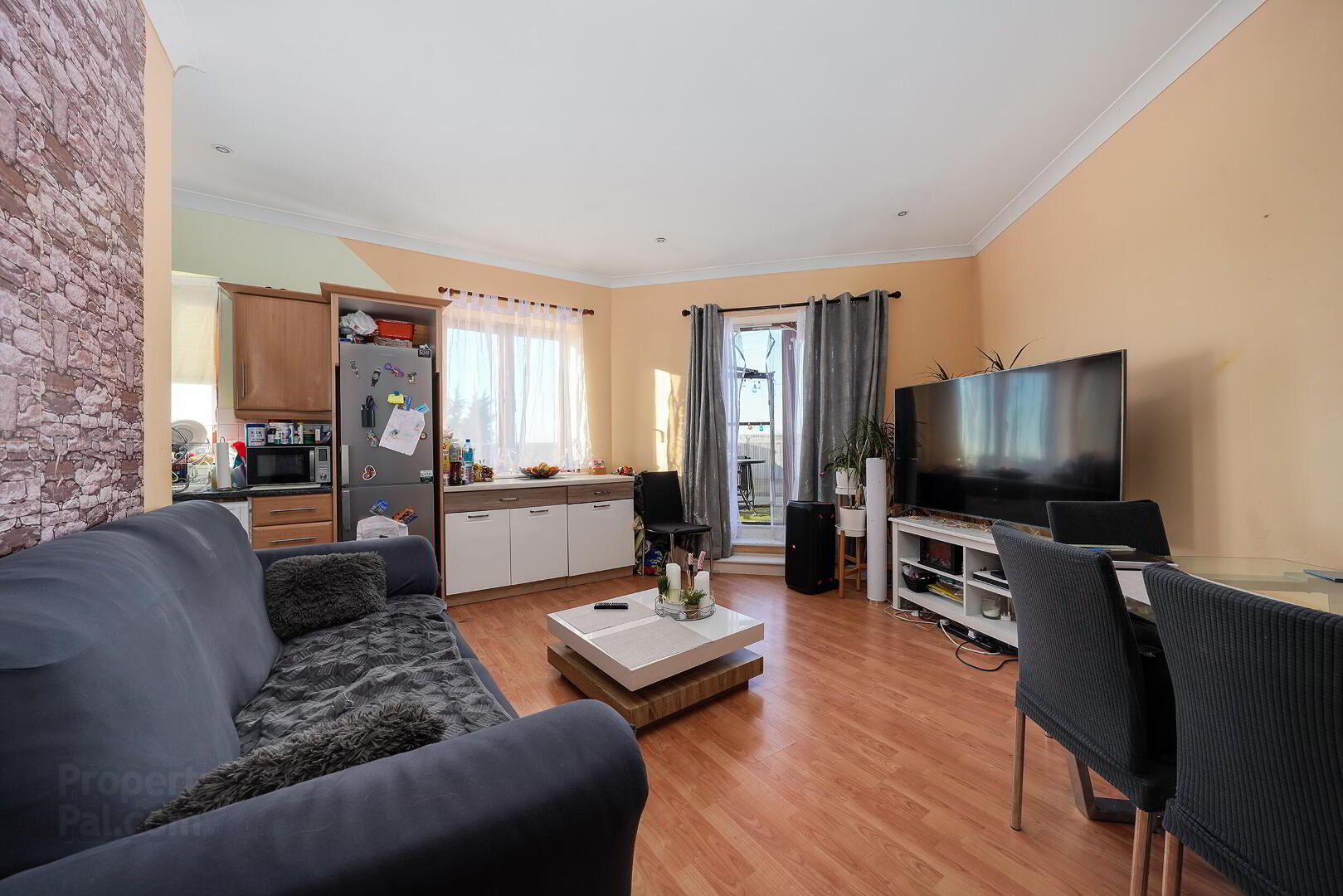 35 Elmfield Court 4 of 21