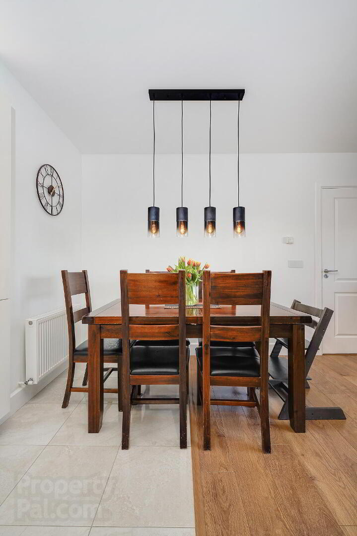 9 Fforster Terrace 11 of 36
