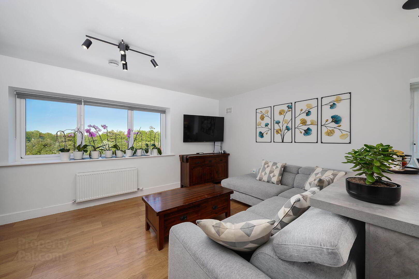 9 Fforster Terrace 14 of 36