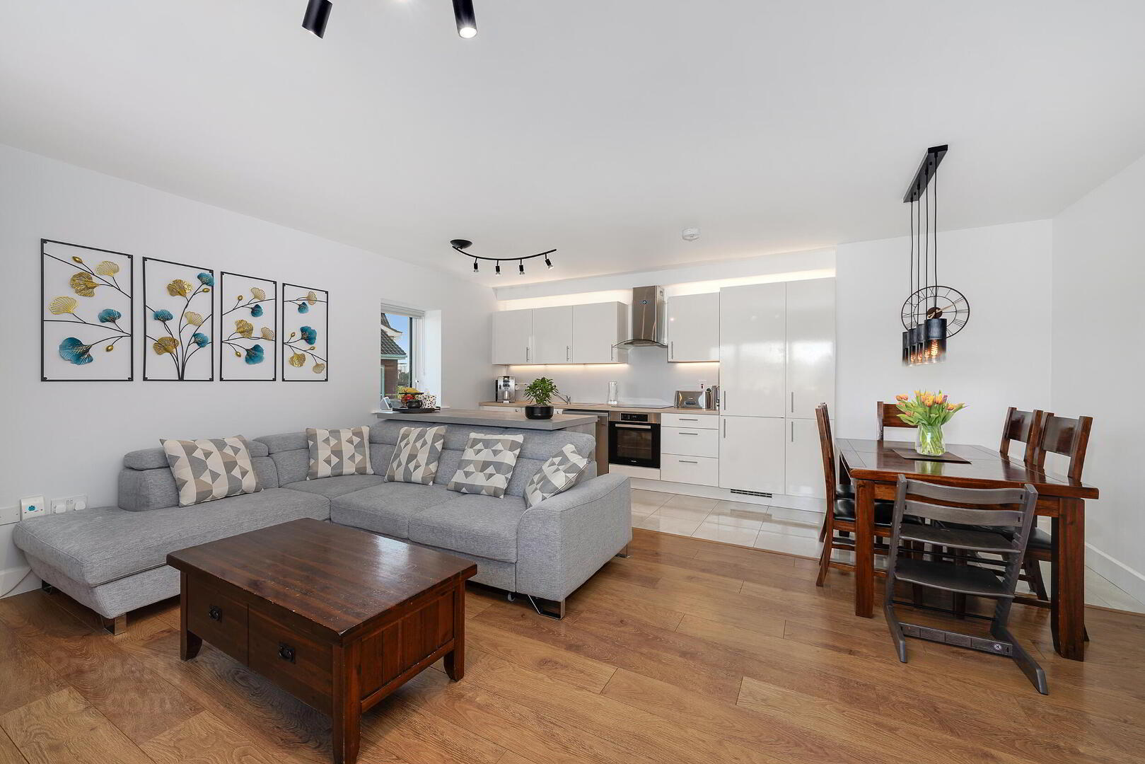 9 Fforster Terrace 16 of 36