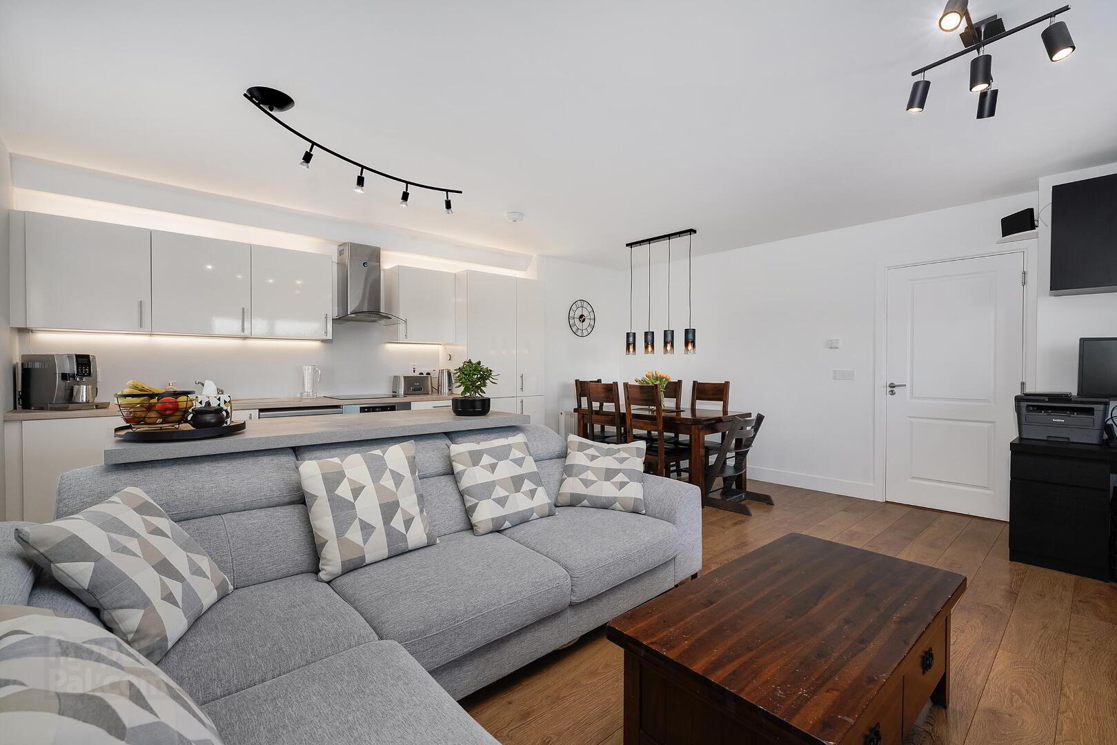9 Fforster Terrace 20 of 36