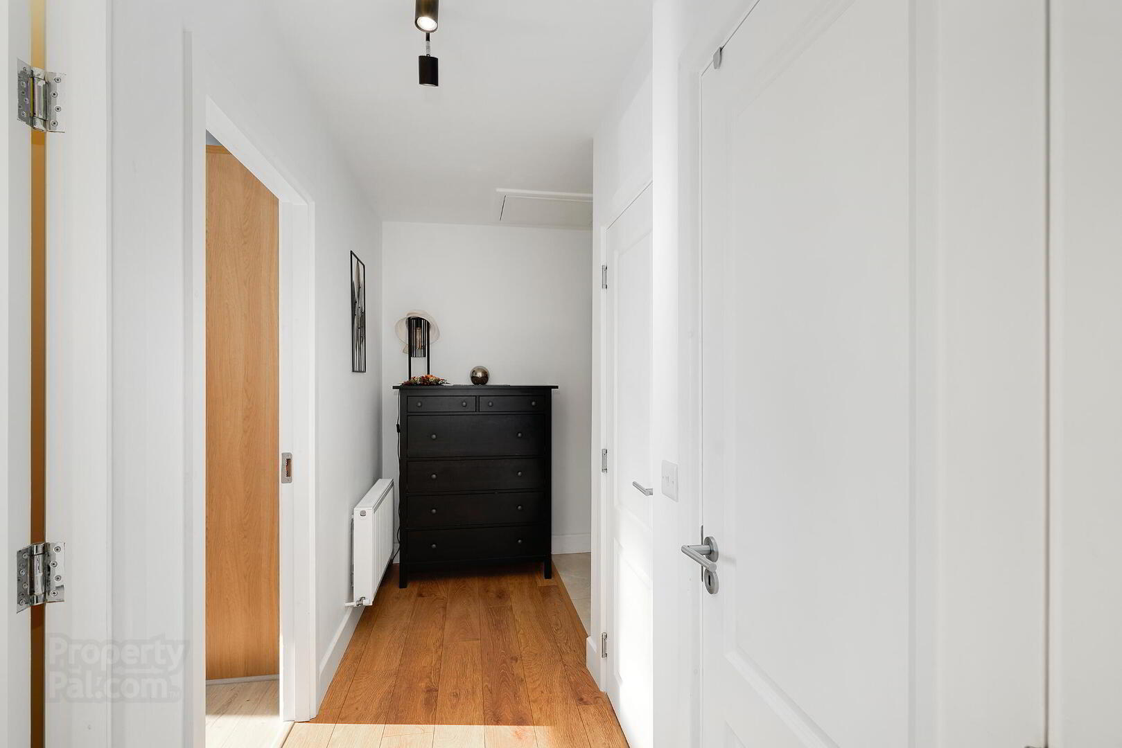 9 Fforster Terrace 4 of 36