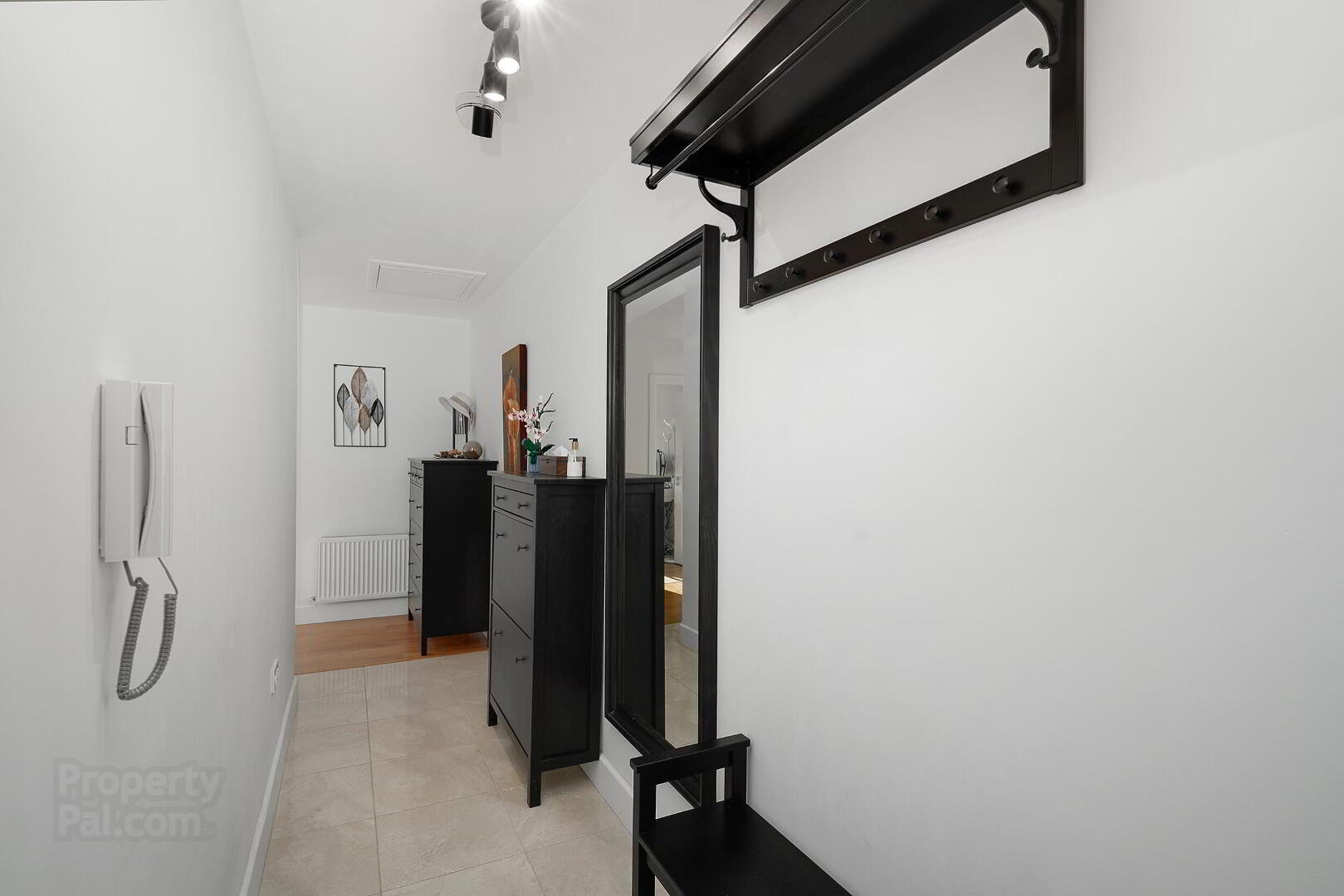 9 Fforster Terrace 6 of 36