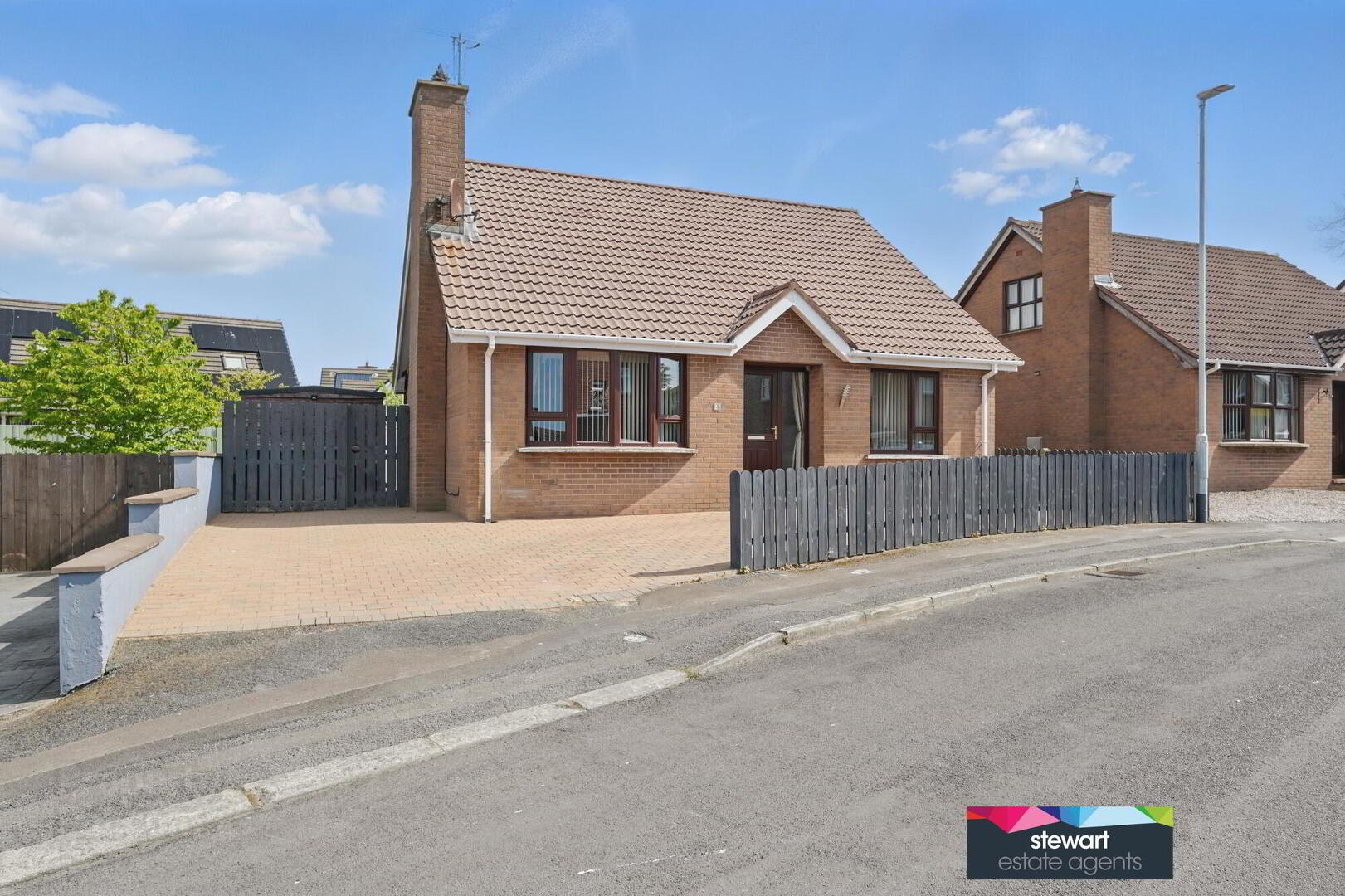 3 Edenview Way 1 of 19