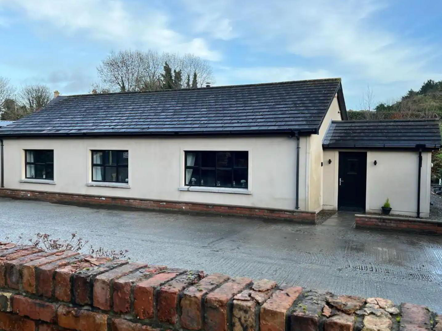 Short Term Let, 292 Belfast Road 1 of 9